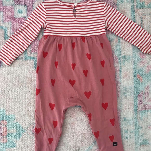 Tea Collection long Sleeve Heart Print Romper - Picture 3 of 4